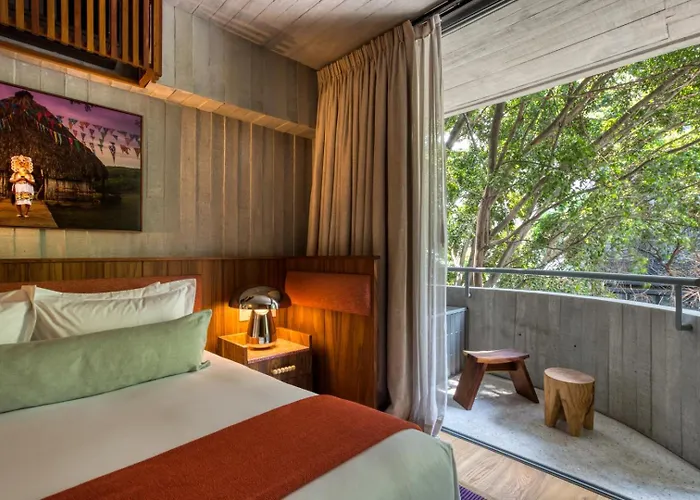 2br Perfect Location Designer's Luxury Apartment