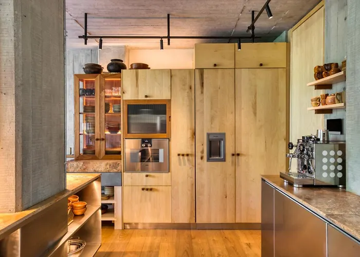 Apartment 2br Perfect Location Designer's Luxury